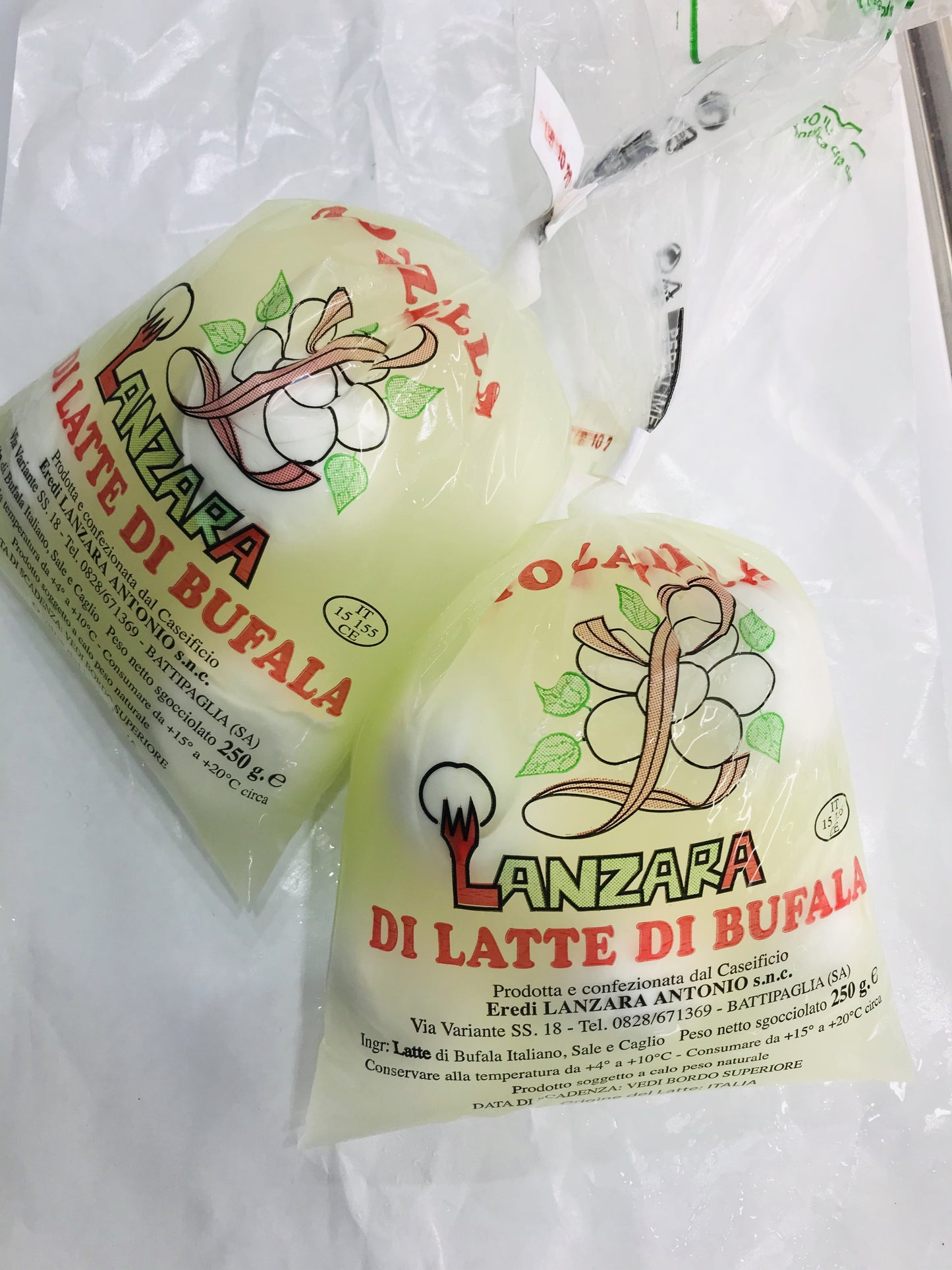 Bocconcini of artisan buffalo from Battipaglia - 250 gr