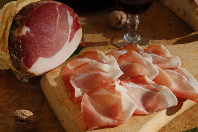 Fine raw ham and artisan cured meats - 600 grams